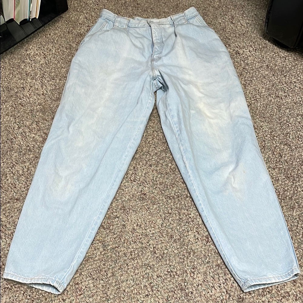 Vintage 90s Light wash high rise mom Jeans